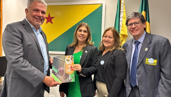 Relator setorial da Educação, Petecão garante mais de R$ 69 milhões para a Ufac em 2025